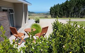Hot Water Beach Lookout B&B